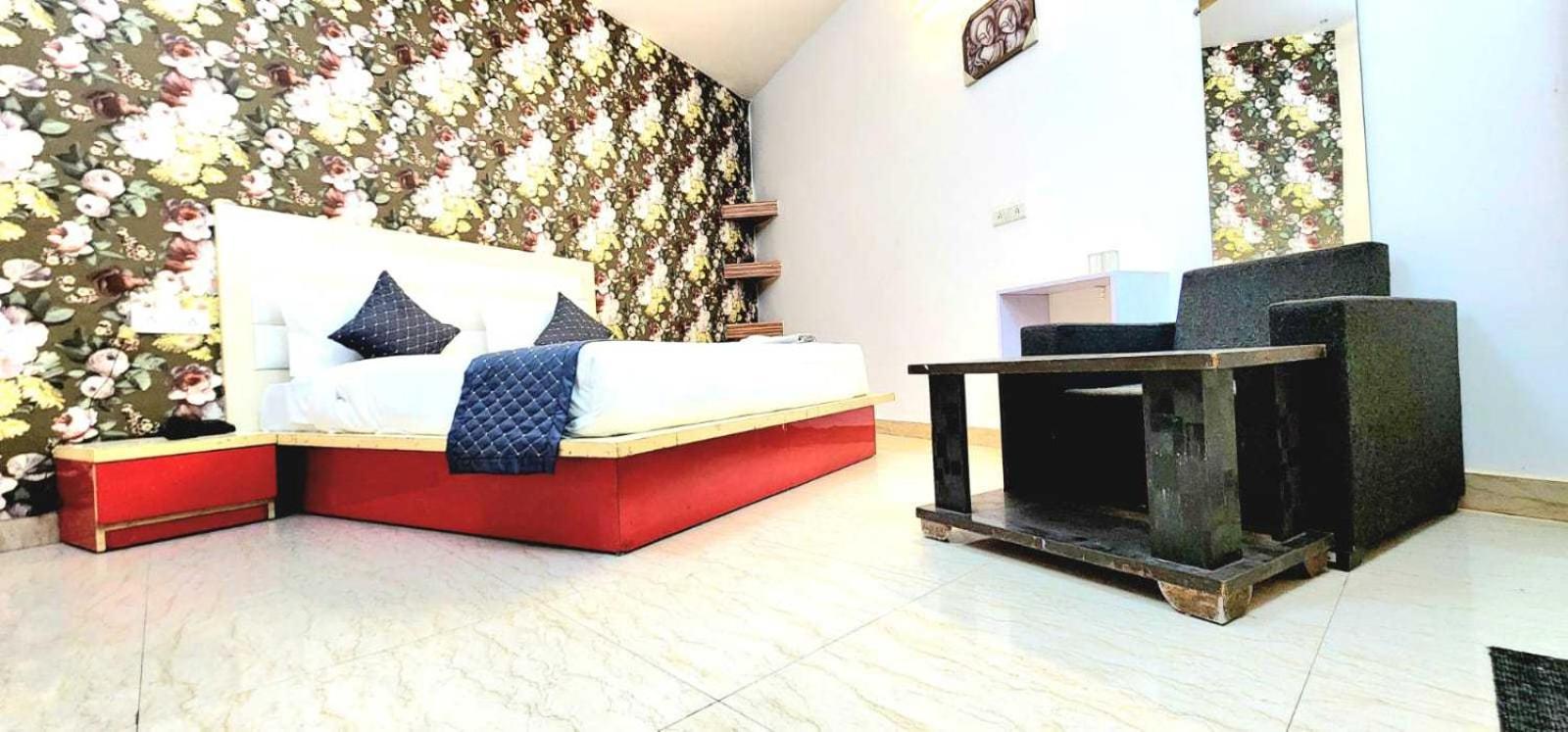 Hotel O Cloud Nuova Delhi Esterno foto