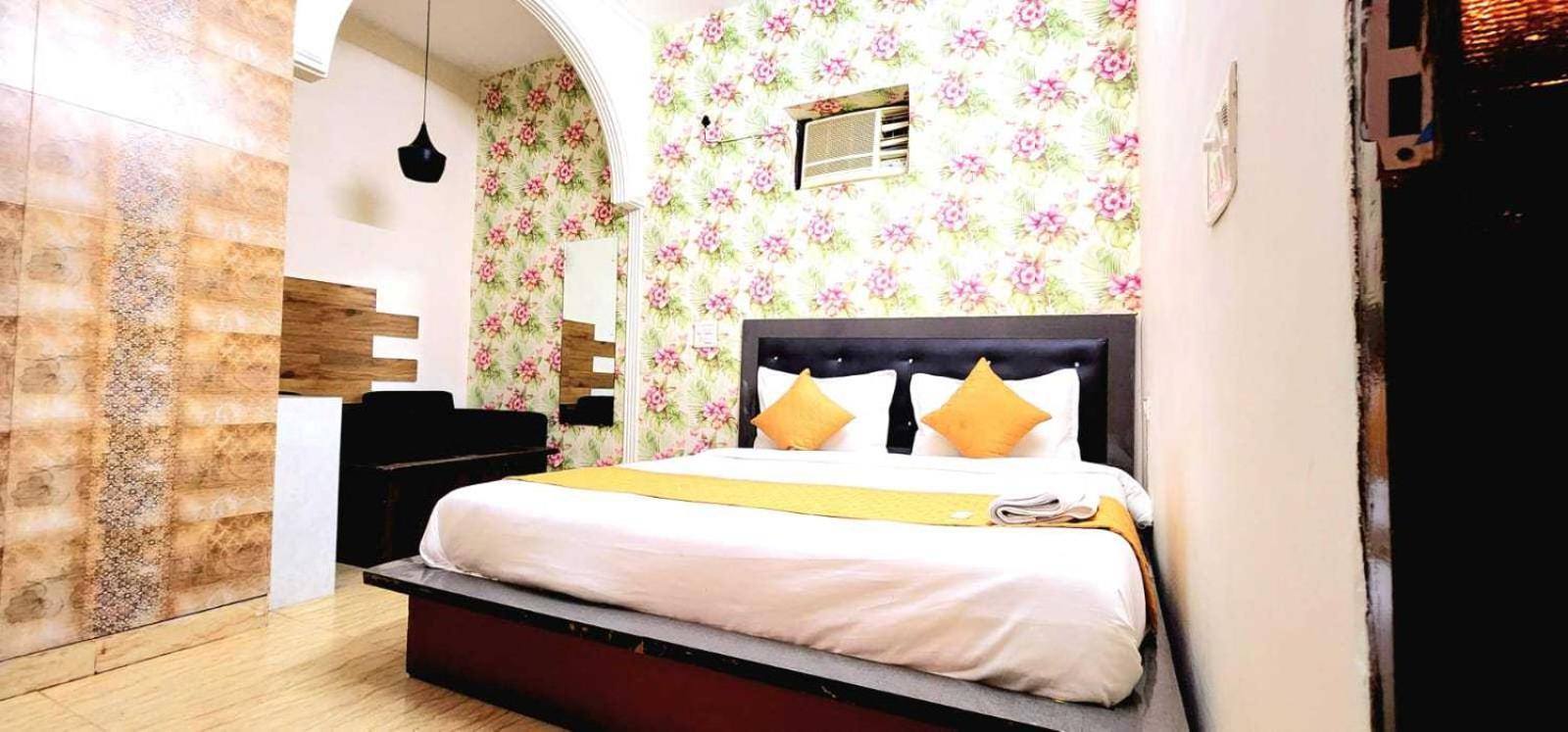 Hotel O Cloud Nuova Delhi Esterno foto