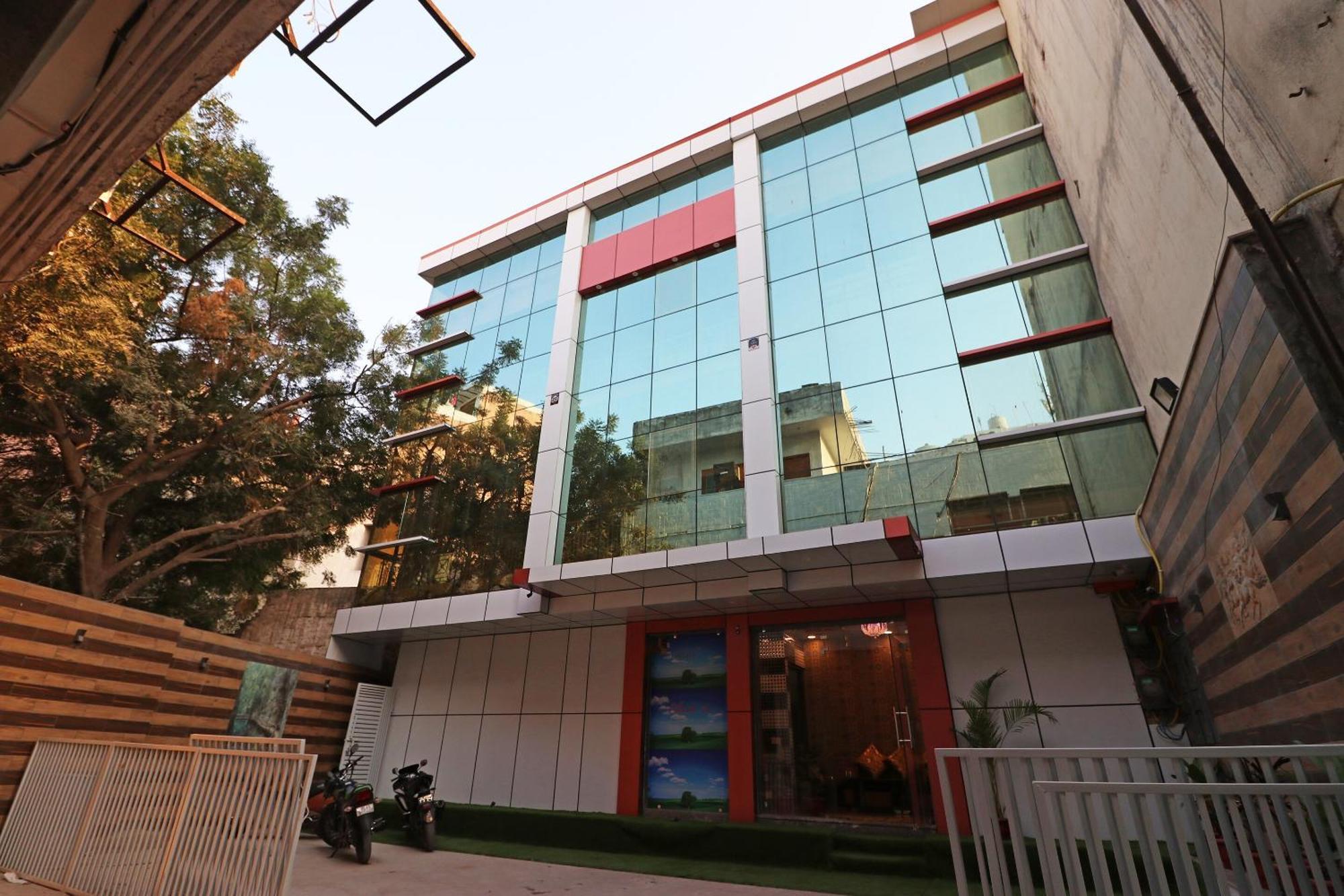 Hotel O Cloud Nuova Delhi Esterno foto